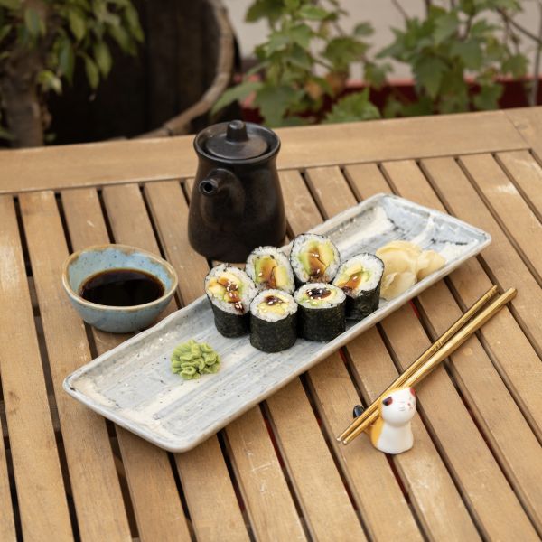 Макі з авокадо