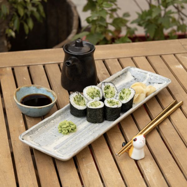 Maki with cucumber